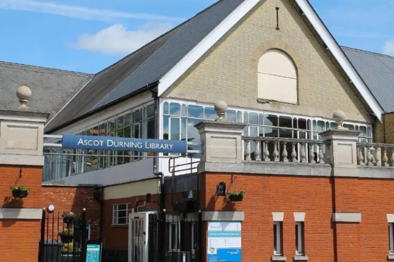 Entrance to Ascot Durning library, Ascot