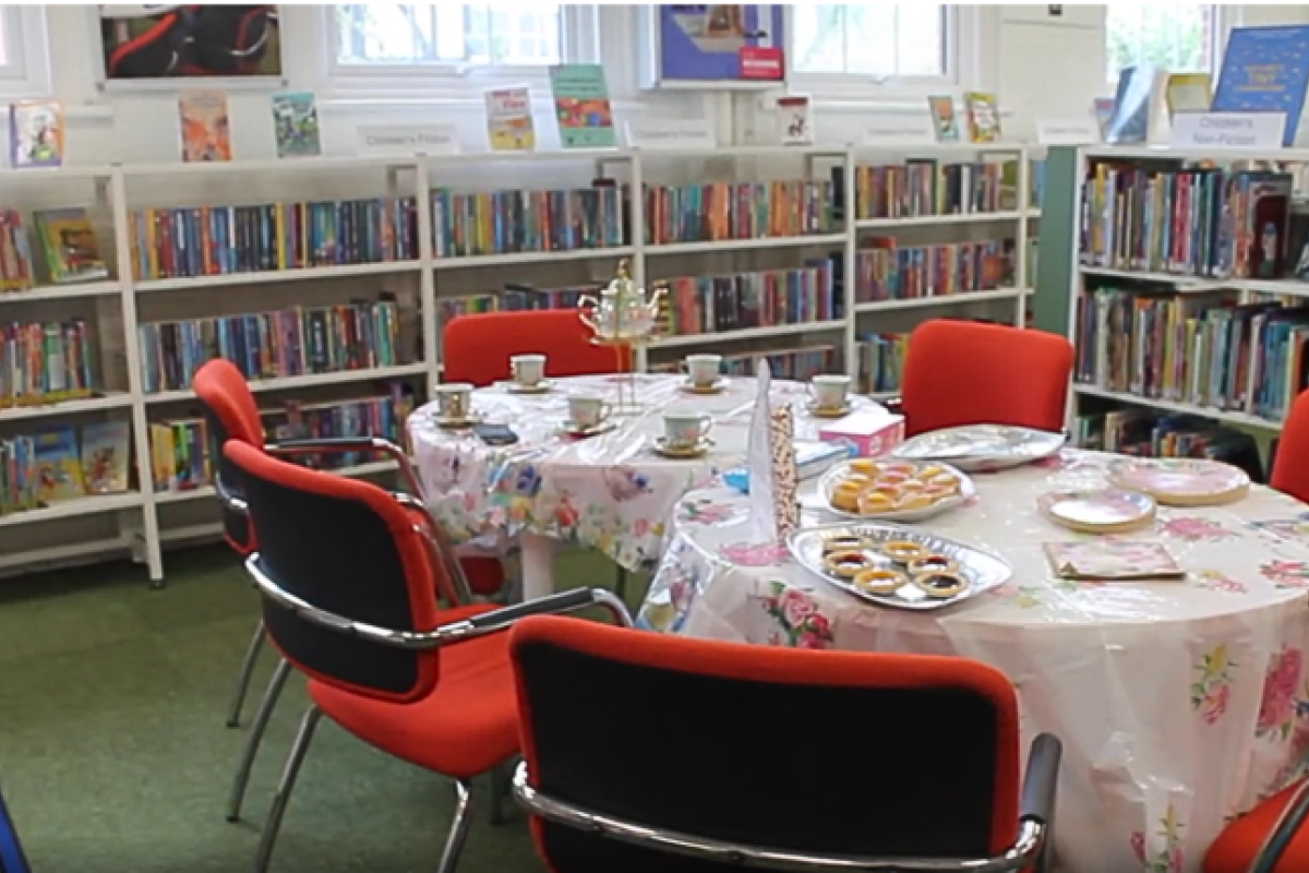 Sunninghill Library: Tea party