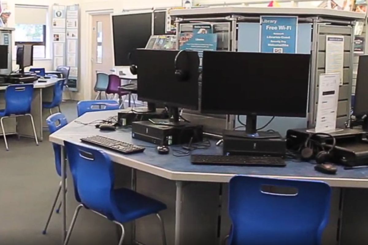 Cox Green Library: Computers