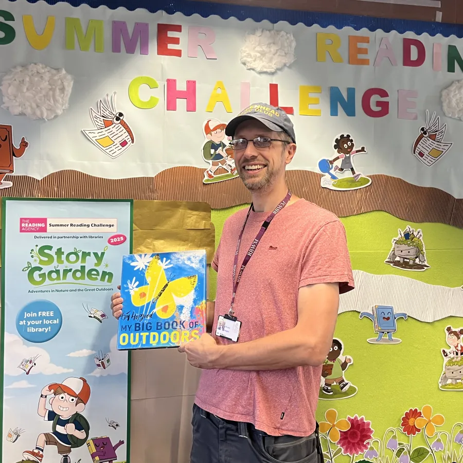 Cllr Douglas Summer Reading